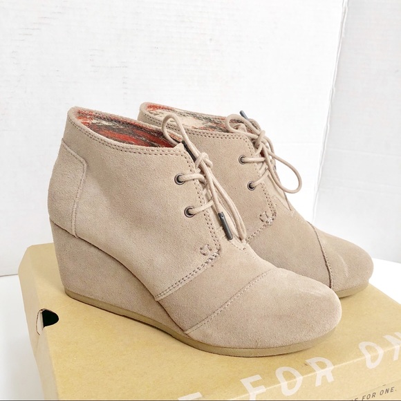 Toms Shoes - TOMS Taupe Suede Desert Wedge Boots